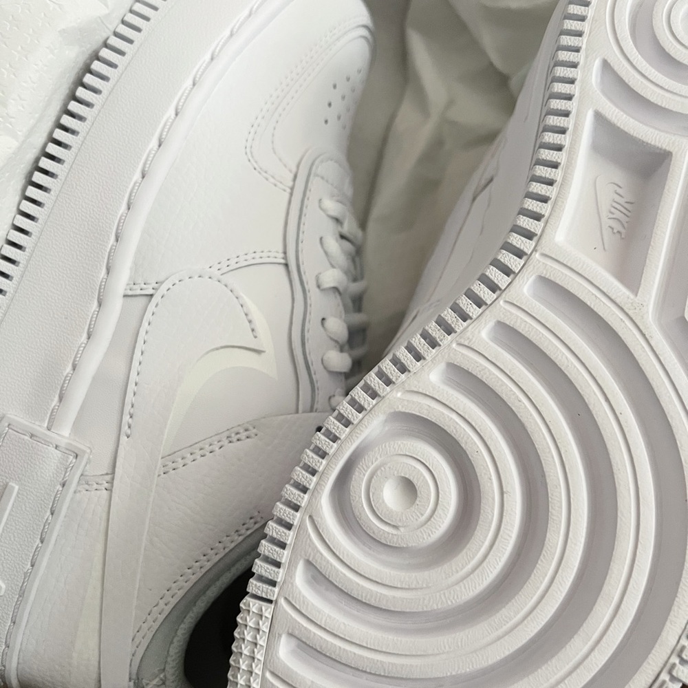 White NIKE AF1 Shadow New, In Box Sz 7.5 Womens